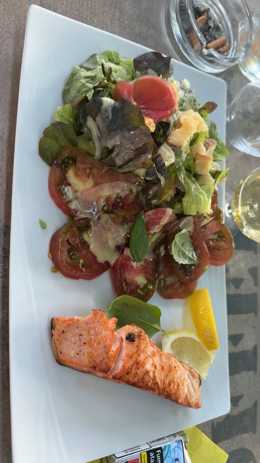 Convivialité bistrot et comptoir du bar